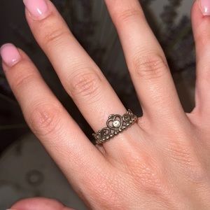 Pandora ring princess crown
